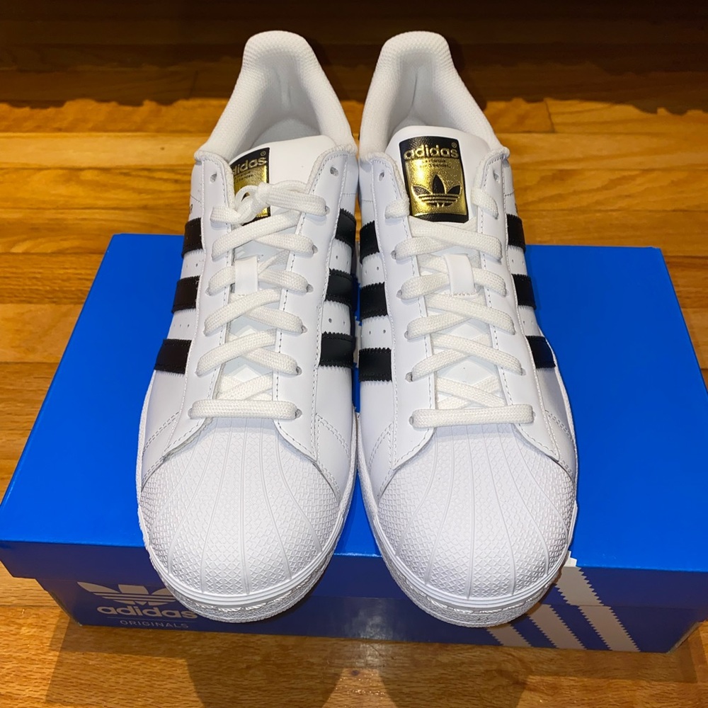 Adidas Shelltoe Superstars